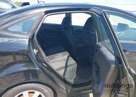 2012 Ford Fiesta Se z USA, uszkodzony, nr VIN 3FADP4BJ1CM111027